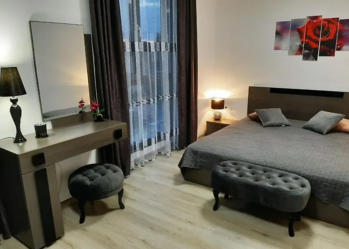 апаратамент Deluxe1 Apartment Saints Constantine and Helena