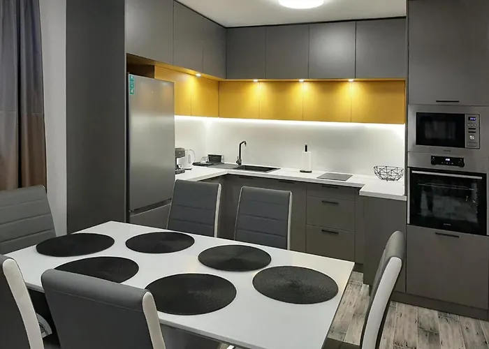 апаратамент Deluxe1 Apartment Saints Constantine and Helena