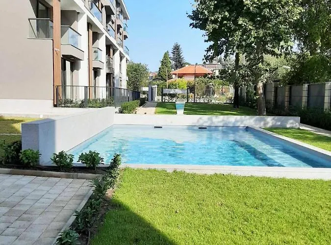 апаратамент Deluxe1 Apartment Saints Constantine and Helena