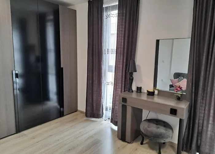 апаратамент Deluxe1 Apartment Saints Constantine and Helena